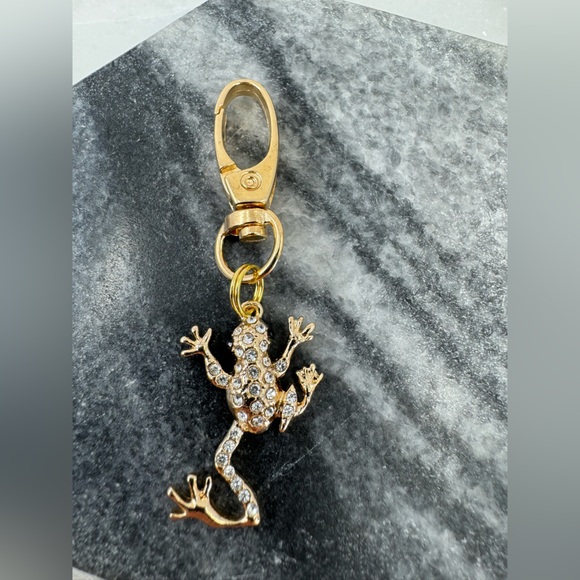 3/$20 Sparkly Tree Frog Keychain - Picture 2 of 8